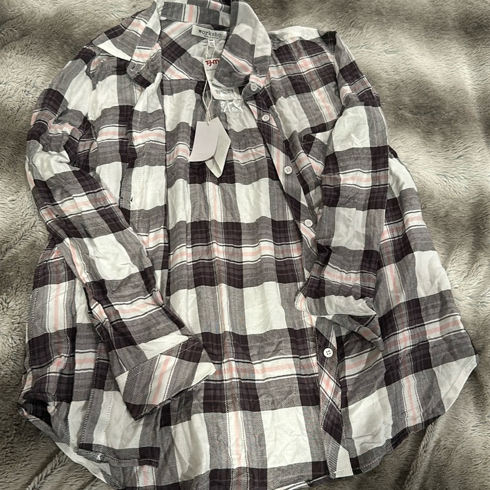 Plaid button down, never worn